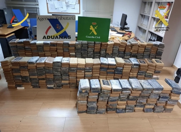 España decomisa 700 Kg de droga que venía de El Salvador