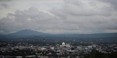 Para este jueves se espera cielo nublado y lluvia por la tarde