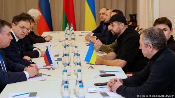 Compromisos entre Kiev y Moscú irán a referéndum