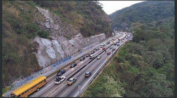 Carretera los chorros con circulación controlada para los próximos días