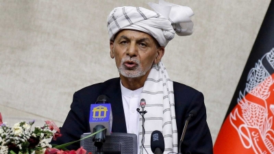 El expresidente afgano anuncia que luchará y que pronto regresará a Afganistán