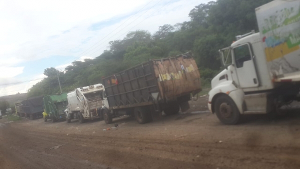 Atraso en MIDES agrava situación de basura en Mejicanos