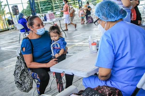 Realizan jornada médica para habitantes de Tepecoyo