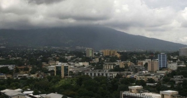 No se descartan lluvias dispersas en zona norte del país y en la zona central ambiente caluroso