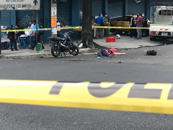 Empleado de alcaldía de San Salvador muere en accidente de tránsito