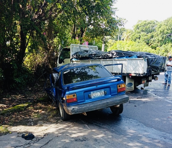 Un muerto tras accidente en carretera a Zacatecoluca