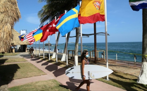 Este sábado inicia el premundial de Surf