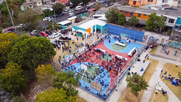 Nuevo polideportivo en Mejicanos