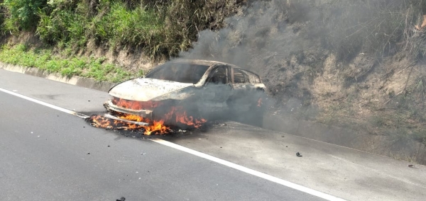 Fuerte accidente de tránsito causa dos lesionados