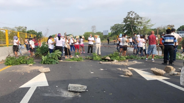 Habitantes de San Rafael Obrajuelo piden liberación del Alcalde