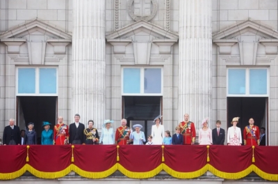 Meghan Markle y Harry no estuvieron en el balcón con la Reina Isabel II