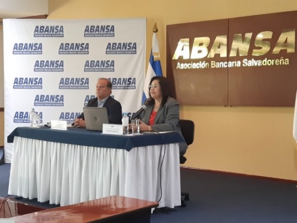 ABANSA: “La banca sigue sólida”