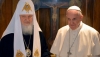 No seas &quot;monaguillo de Putin&quot;: el papa critica al patriarca ruso