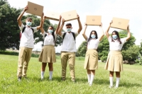 Más estudiantes recibieron computadoras