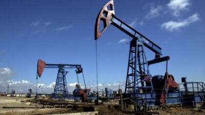 Precio del petróleo se dispara tras ataque de Rusia a Ucrania